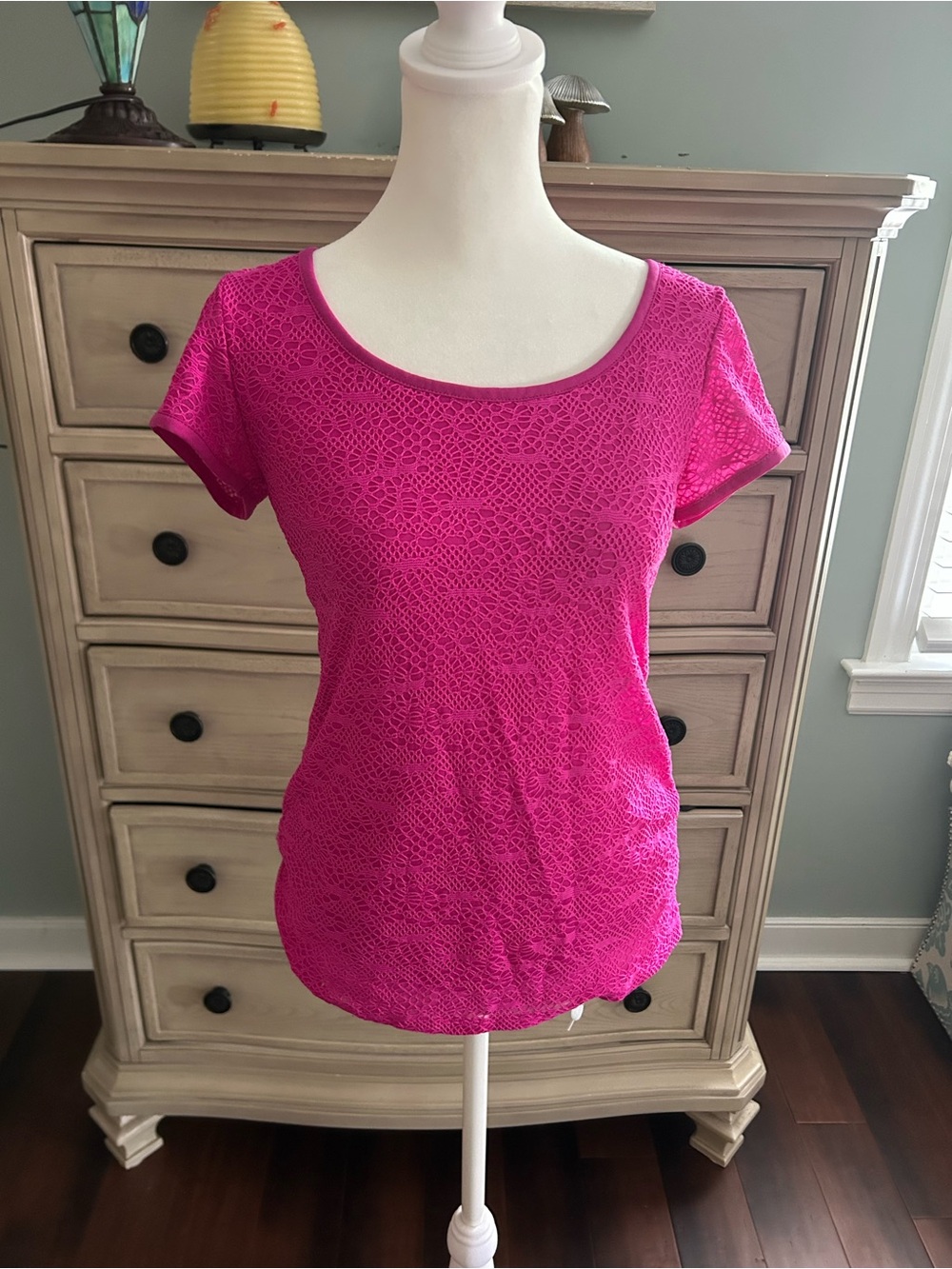 Ann Taylor Fuchsia Lace Short-Sleeve Scoop Neck Top